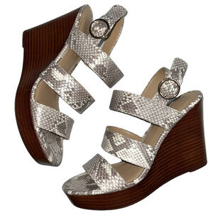 14th and Union Size 9 Reptile Snakeskin Embossed Preppy Minimal Wood Wedge Heels